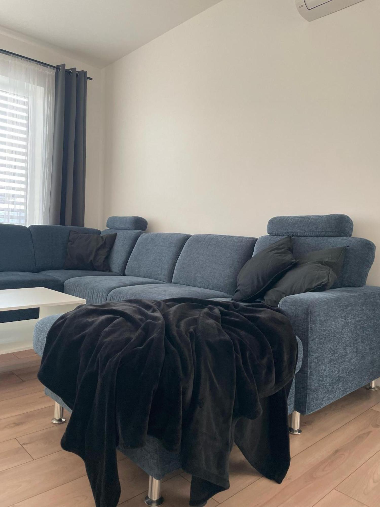 Klimatizovany Apartmanovy Dom, S Virivkou, 1B Senec Zewnętrze zdjęcie