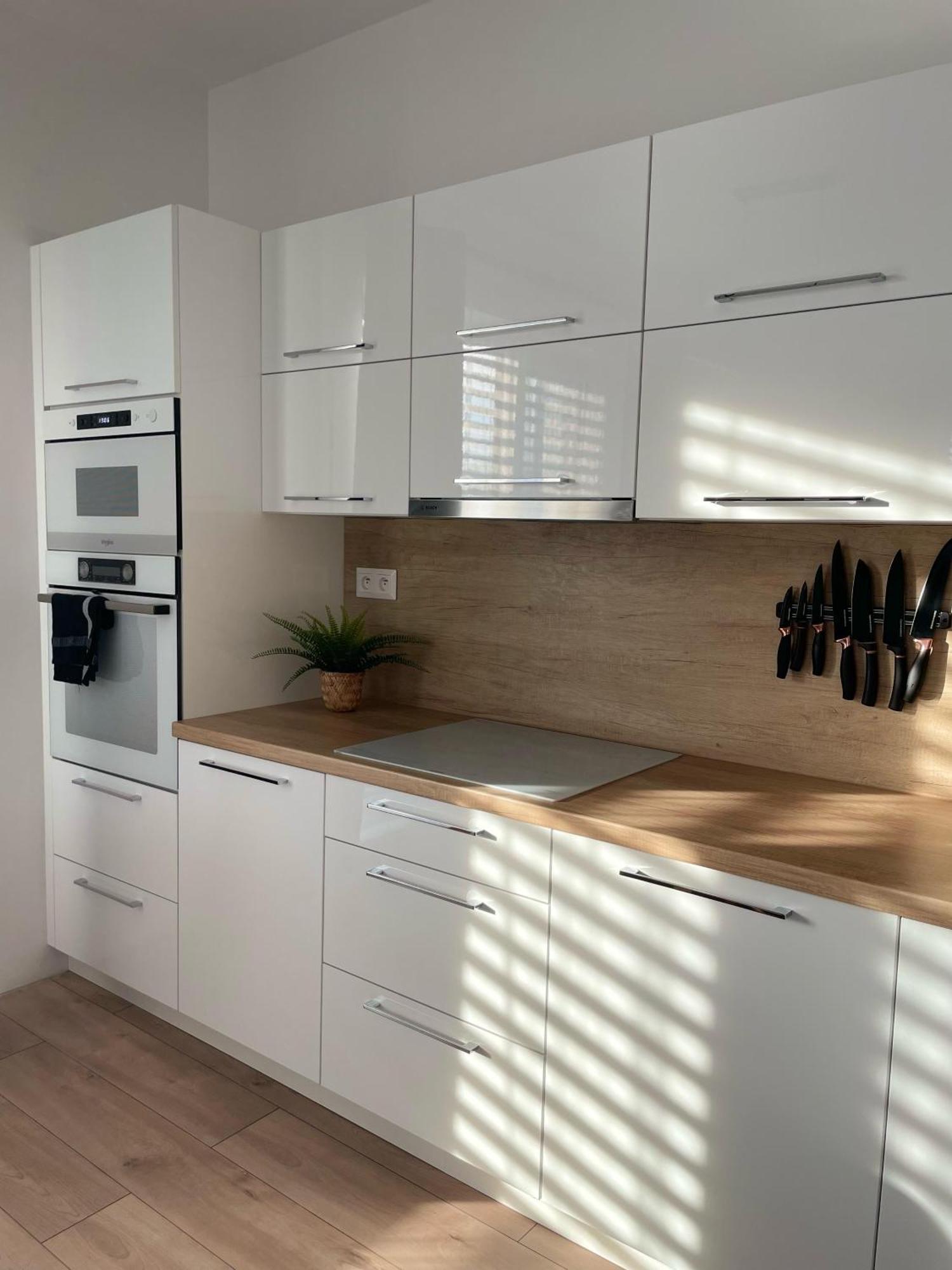 Klimatizovany Apartmanovy Dom, S Virivkou, 1B Senec Zewnętrze zdjęcie